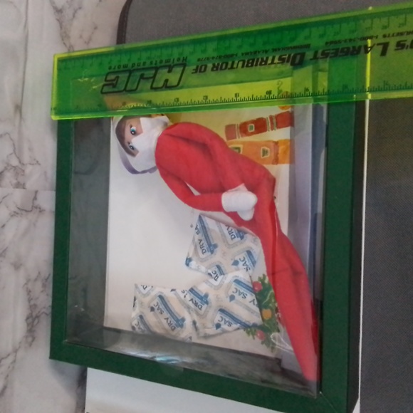 Elf on the shelf female version - Picture 12 of 12
